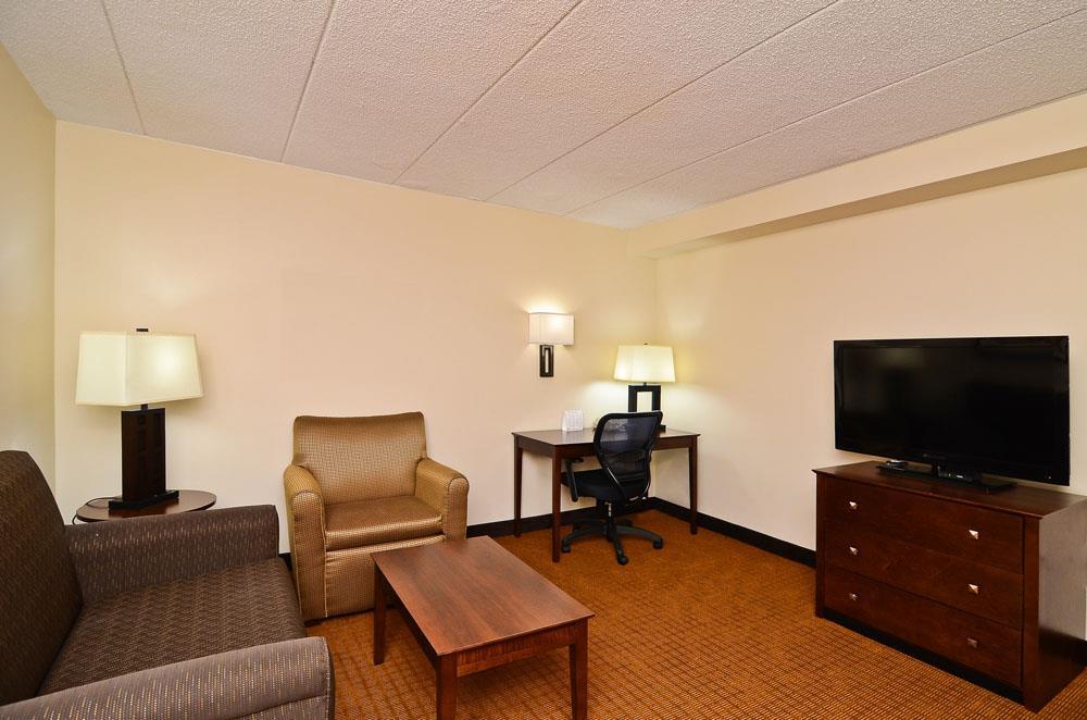 Best Western Plus Arbour Inn&Suites East Ridge Exterior foto