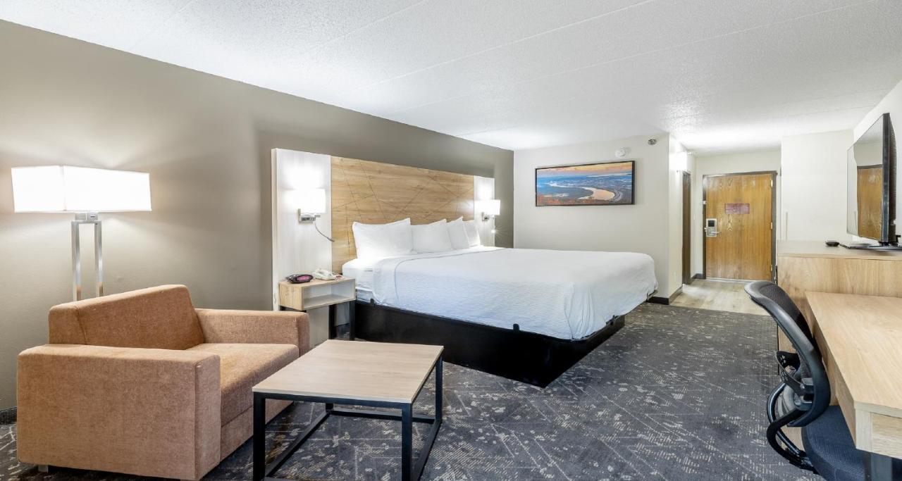 Best Western Plus Arbour Inn&Suites East Ridge Exterior foto